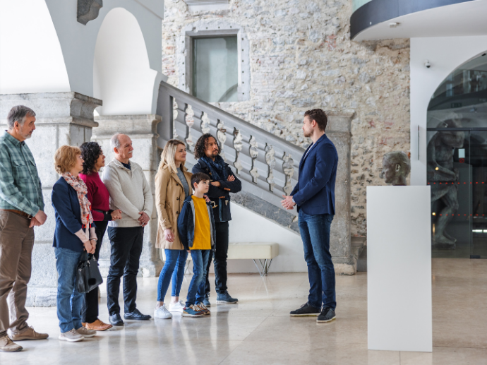 Bluetooth Hearing Aids 2025: How Smart Hearing Aids Enhance Your Listening Experience 9